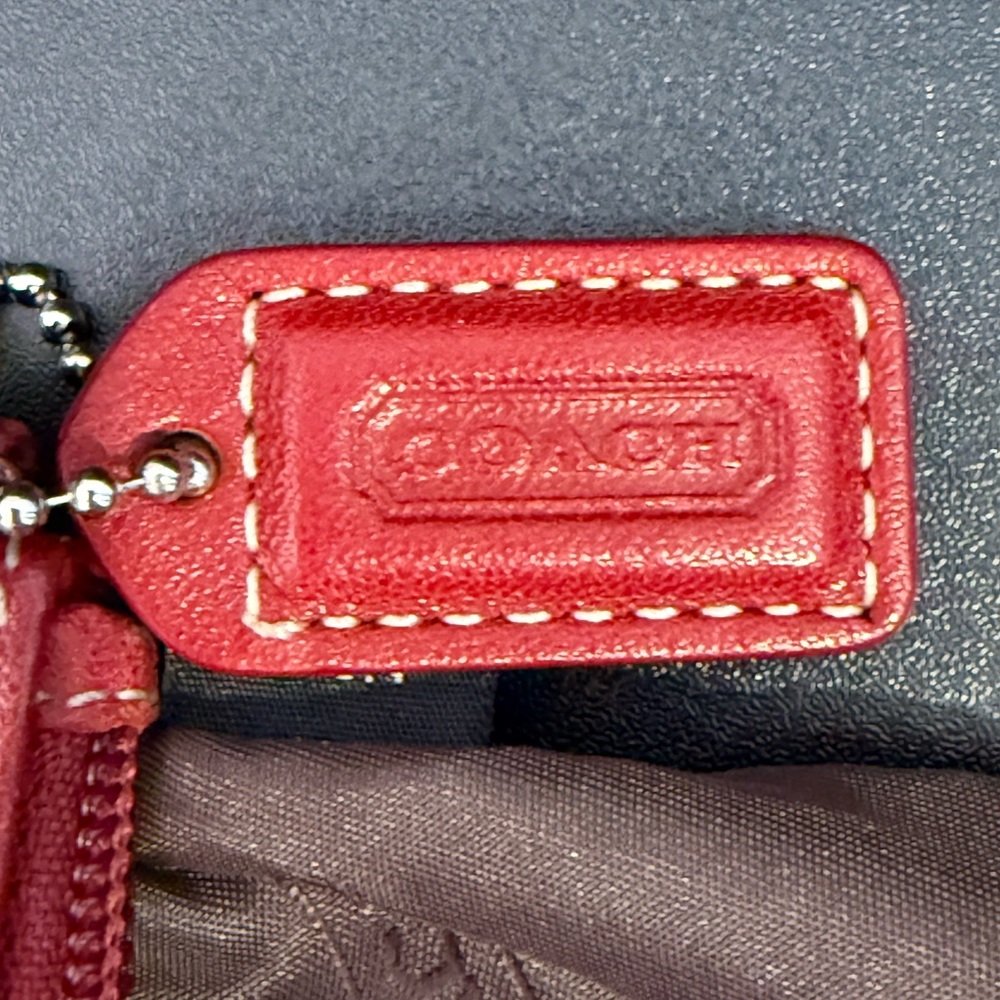 Coach Rare Vintage Rugby Leather Wristlet Clutch EUC - Picture 8 of 9
